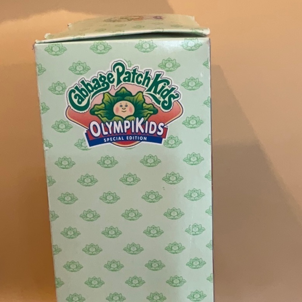 1996 Cabbage Patch Kids OlympiKids Soccer Ellie Skye - Picture 9 of 13